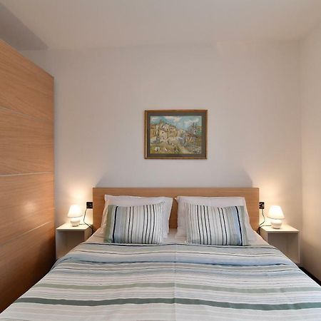 City Penthouse Vita Πούλα Εξωτερικό φωτογραφία