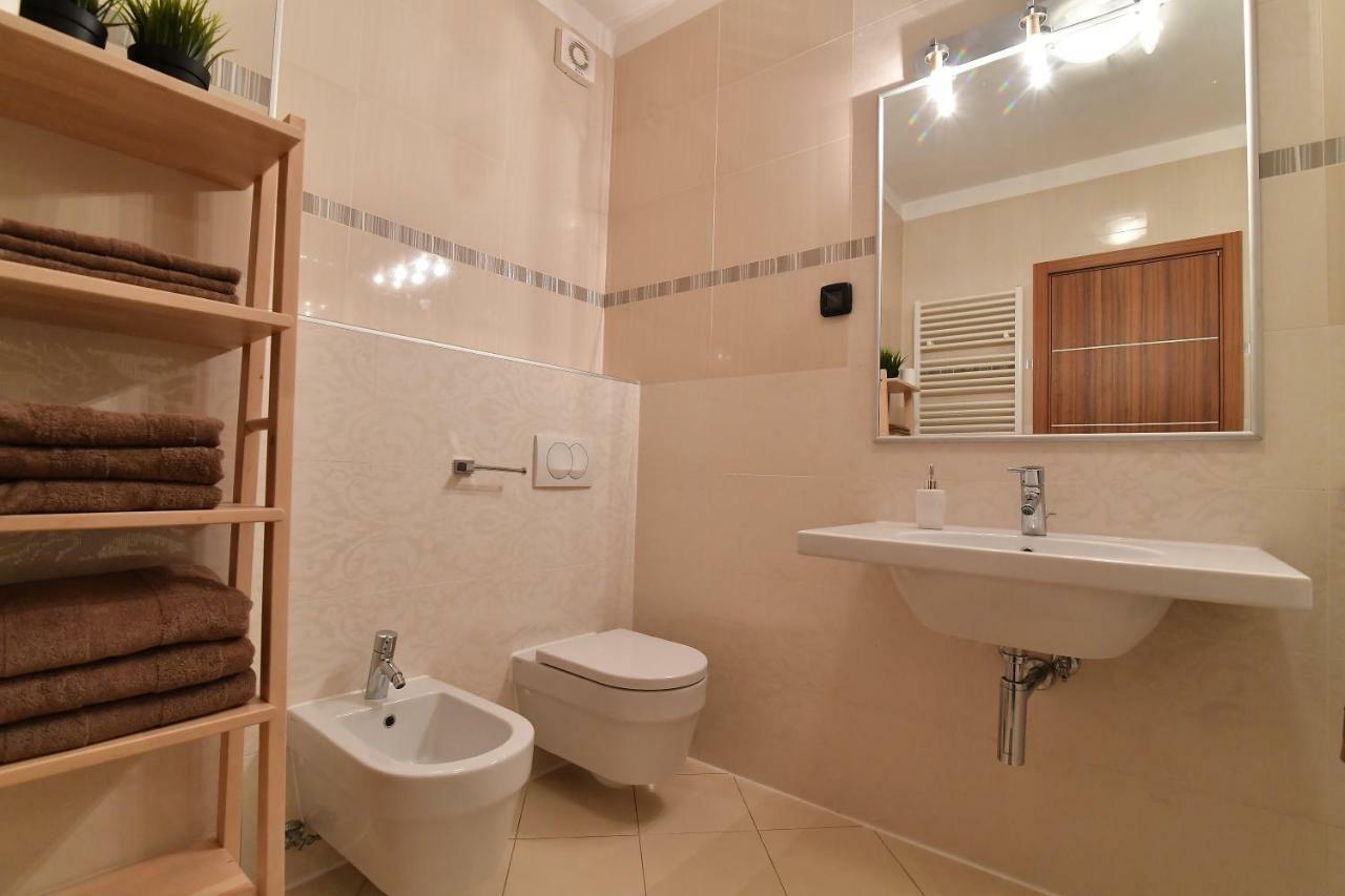 City Penthouse Vita Πούλα Εξωτερικό φωτογραφία
