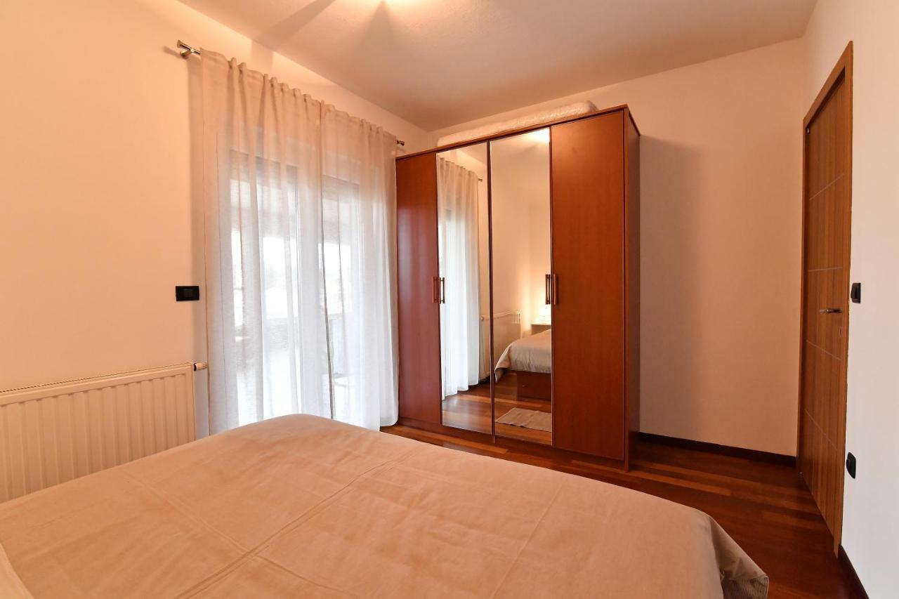 City Penthouse Vita Πούλα Εξωτερικό φωτογραφία
